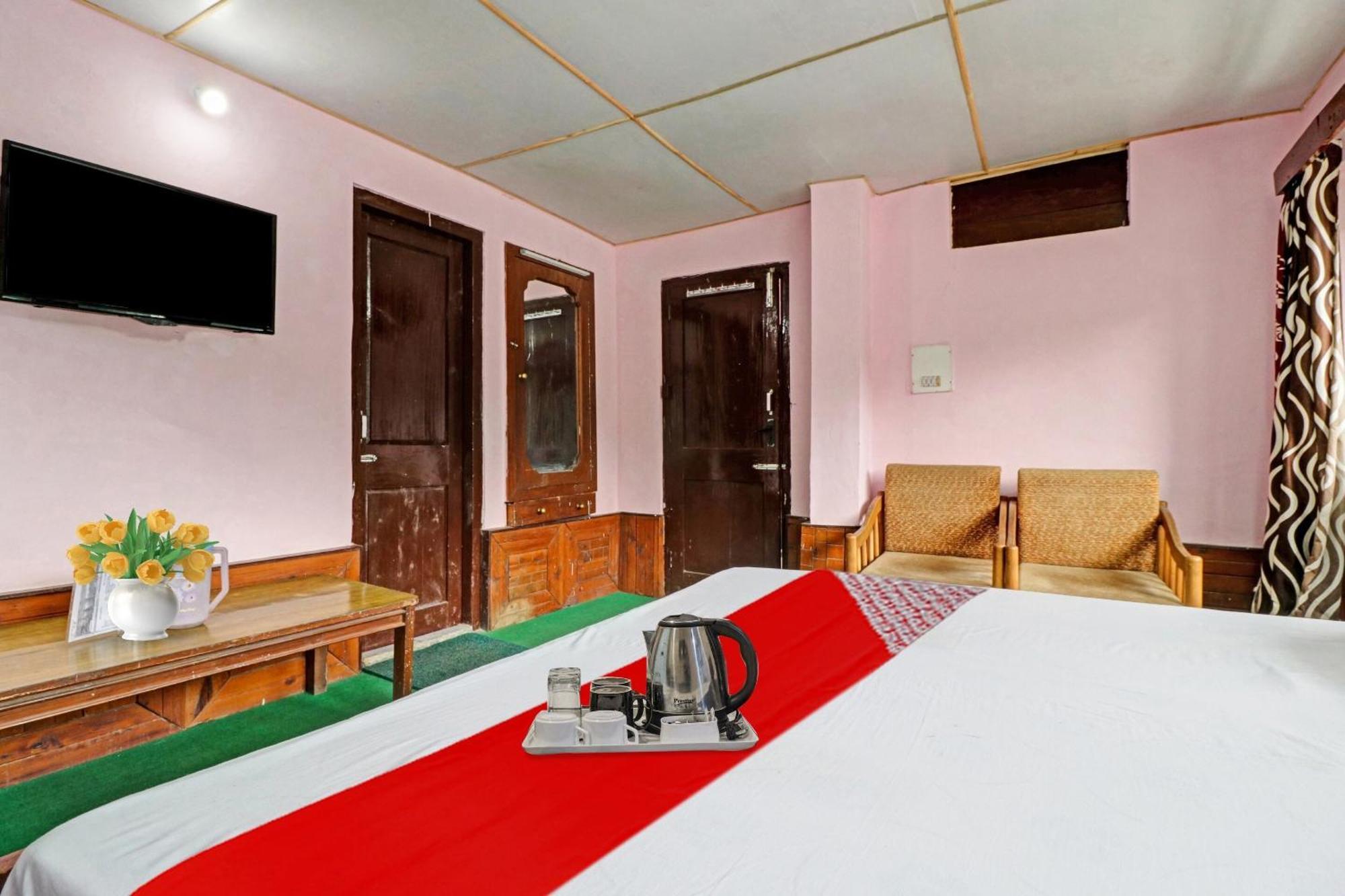 OYO 91532 Hema Holiday Home Manāli Exterior foto